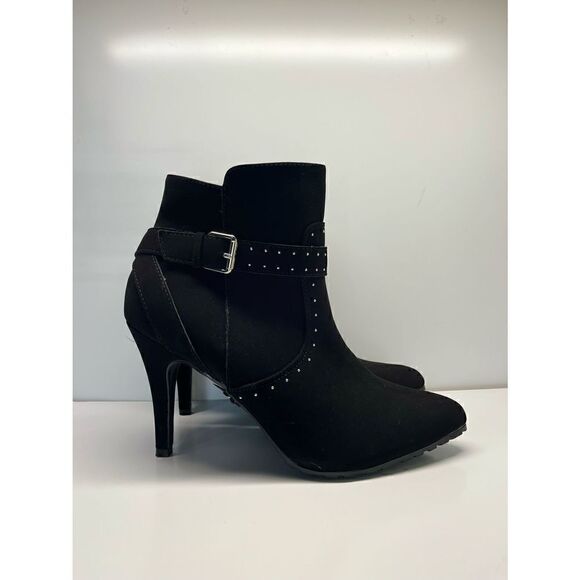 Me Too Faze Ankle Bootie Boots Black Velvet / Suede Heel Women's  Size 1… - Picture 1 of 10